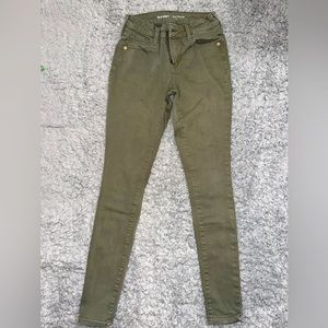 Old Navy Rockstar straight leg pants